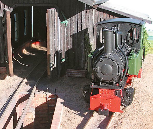 tl_files/bilder/1e/Comp.Schuppen 1.jpg
