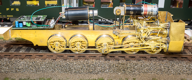 tl_files/bilder/Bauma15/FineModels_VS.jpg
