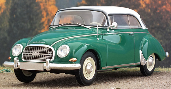 tl_files/bilder/MO-Miniatur/Auto Union 1000S gruen 01.jpg