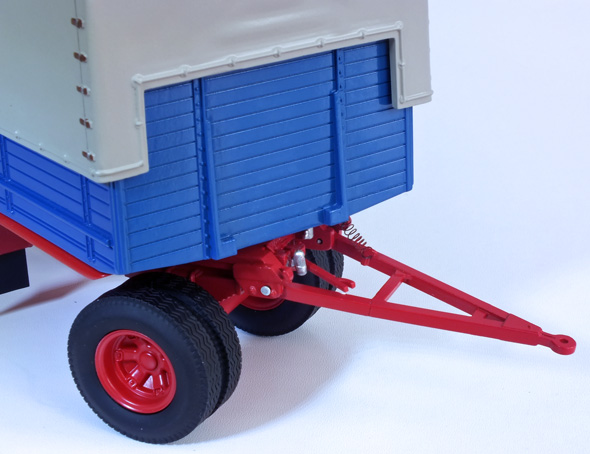 tl_files/bilder/MO-Miniatur/Kaessbohrer 08.jpg