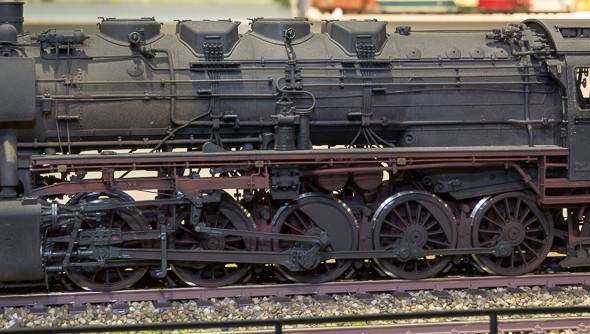 Weathering von Noblerod auf einer Spur-1-Dampflok. Foto: Friedhelm Weidelich