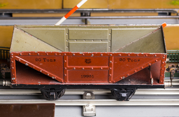 Selbstentladewagen 19951 von Märklin, ca. 1930 Foto: Friedhelm Weidelich 