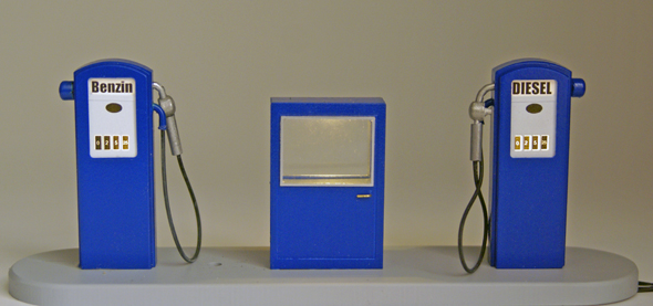 Zapfsäule von 1950 für Spur 1 von Hofmanns Modellbau